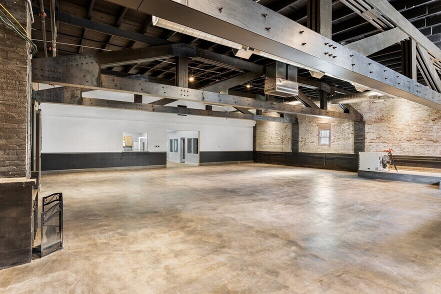 More Photos Of 333-339 Main St, Mead Storefront For Sale