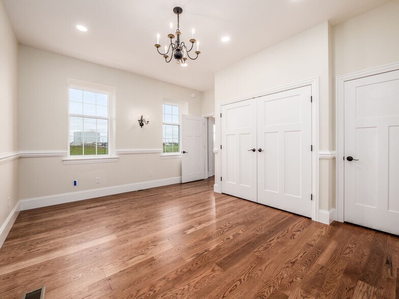 More Photos Of 8620 OH-161 Rt, Plain City Office For Lease