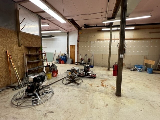 More Photos Of 79 Styles Way, Lagrangeville Light Distribution For Sale