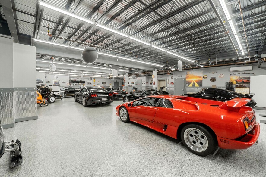 More Photos Of 2302 Turnpike St, North Andover General Retail For Sale