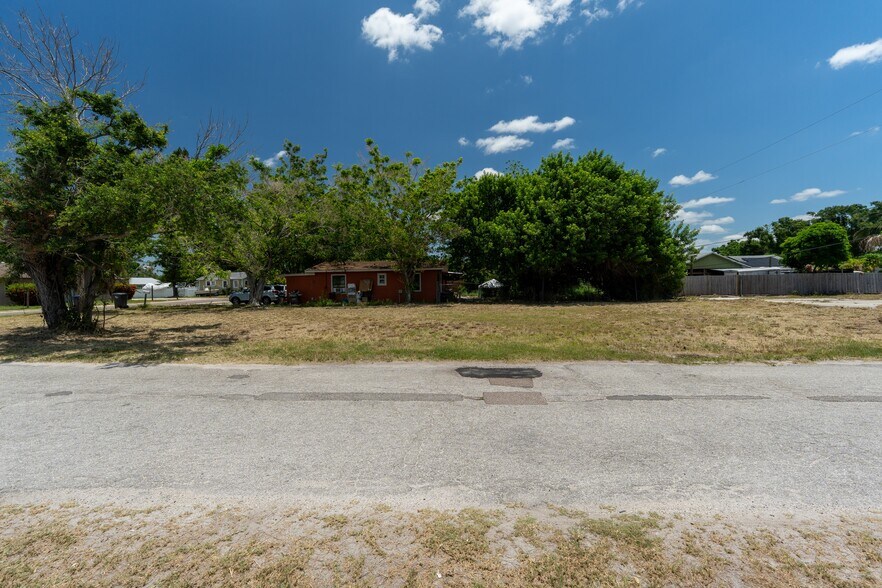 More Photos Of 1206 27th Ave W, Bradenton Land For Sale