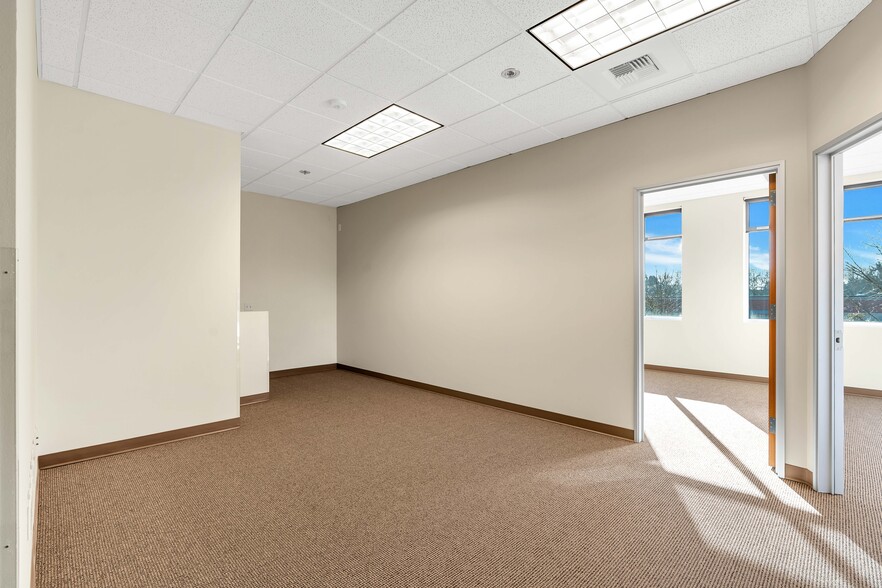 More Photos Of 3455-3499 NE John Olsen Ave, Hillsboro Flex For Sale