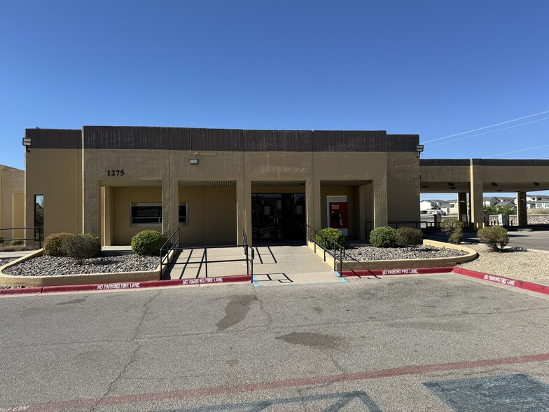 Primary Photo Of 1275 Country Club Rd, Santa Teresa Bank For Lease