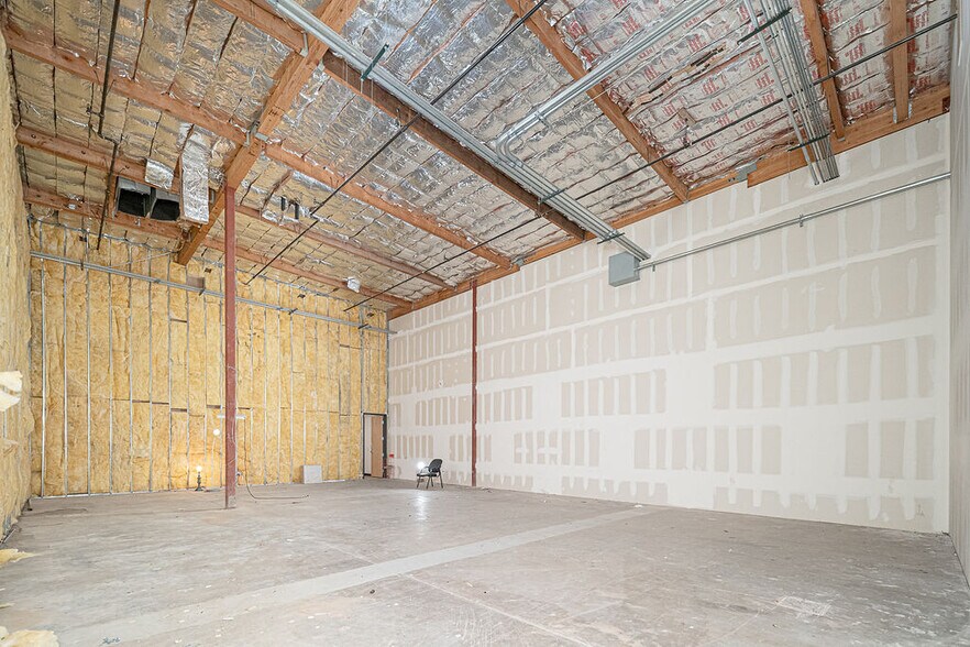 More Photos Of 4338 W Thomas Rd, Phoenix Storefront For Sale