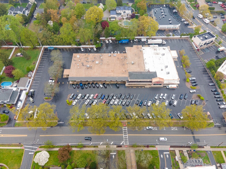 More Photos Of 654B Westwood Ave, River Vale Unknown For Lease