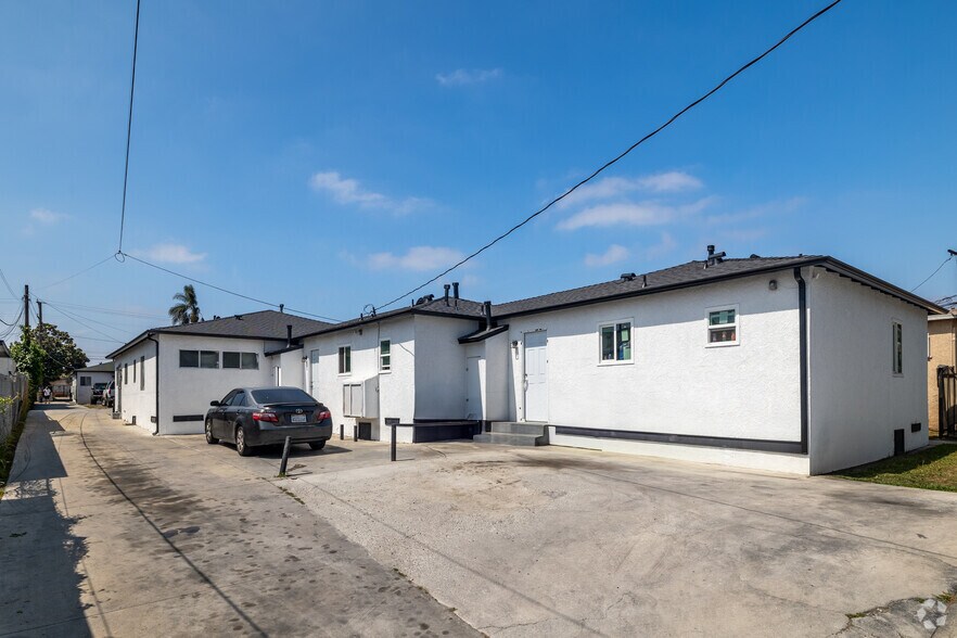 Primary Photo Of 1525 W 105th St, Los Angeles Apartments For Sale