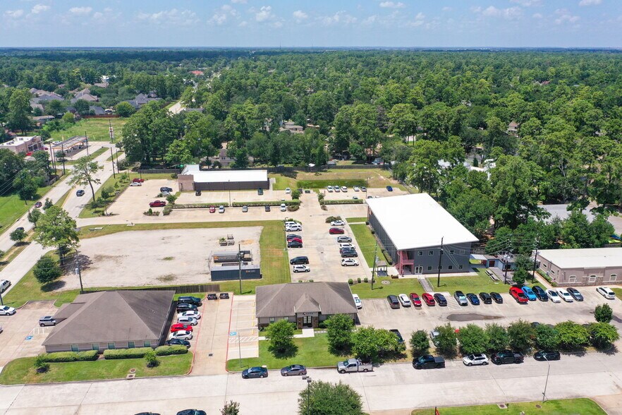 More Photos Of 13715 Office Park Dr, Houston Office For Sale