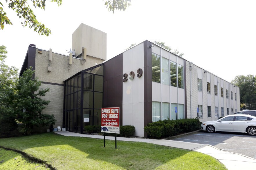 Primary Photo Of 299 Forest Ave, Paramus Office For Lease