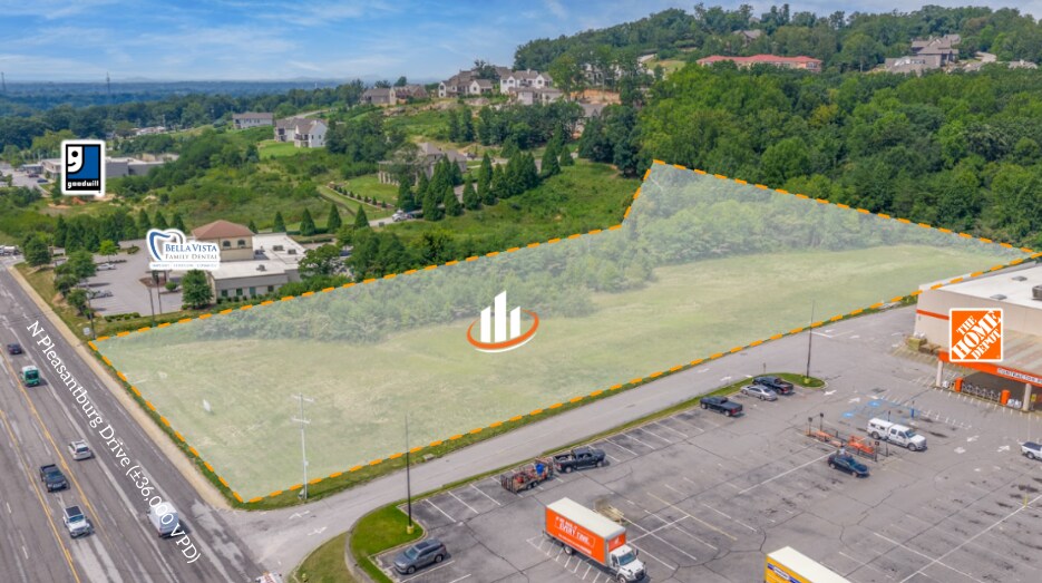 More Photos Of 2496 N Pleasantburg Dr, Greenville Land For Lease