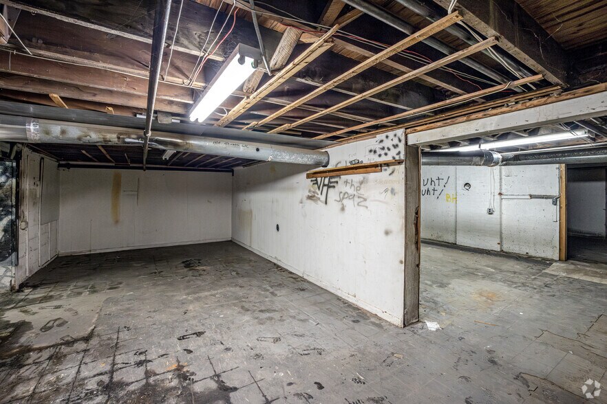 More Photos Of 55 Ridge Rd, North Arlington Storefront For Sale