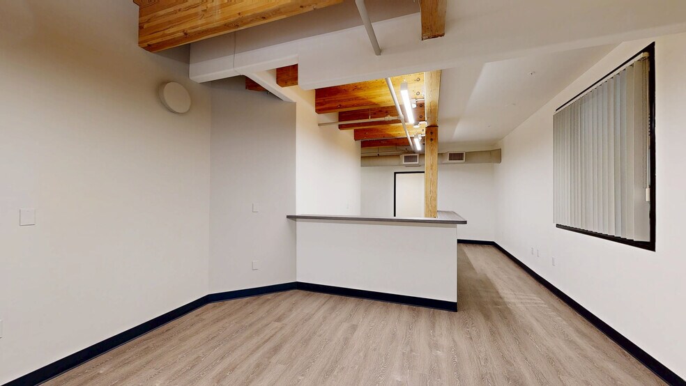 More Photos Of 819 SE Morrison St, Portland Medical For Lease
