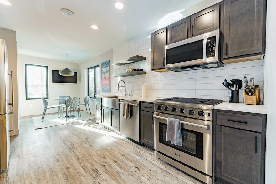 More Photos Of 830 Henry St, Ann Arbor Apartments For Sale