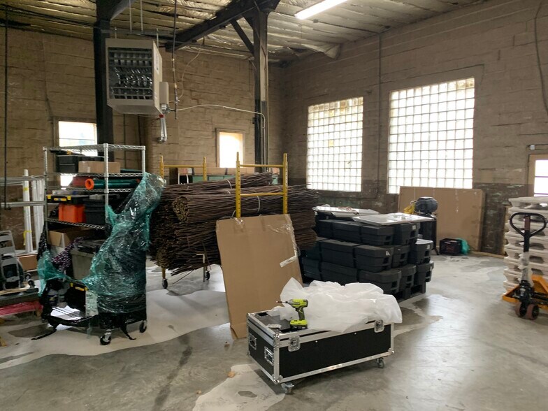 More Photos Of 65 E Pierce St, Whitestown Warehouse For Sale