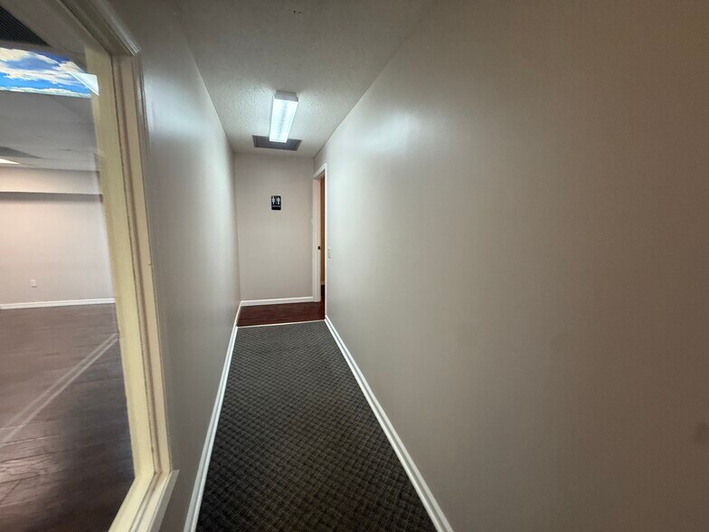 More Photos Of 528 S 8th St, Fernandina Beach Unknown For Lease