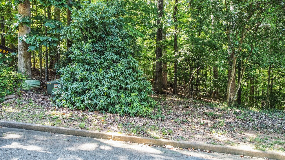 More Photos Of 0 Dunraven Place Northwest, Atlanta Land For Sale
