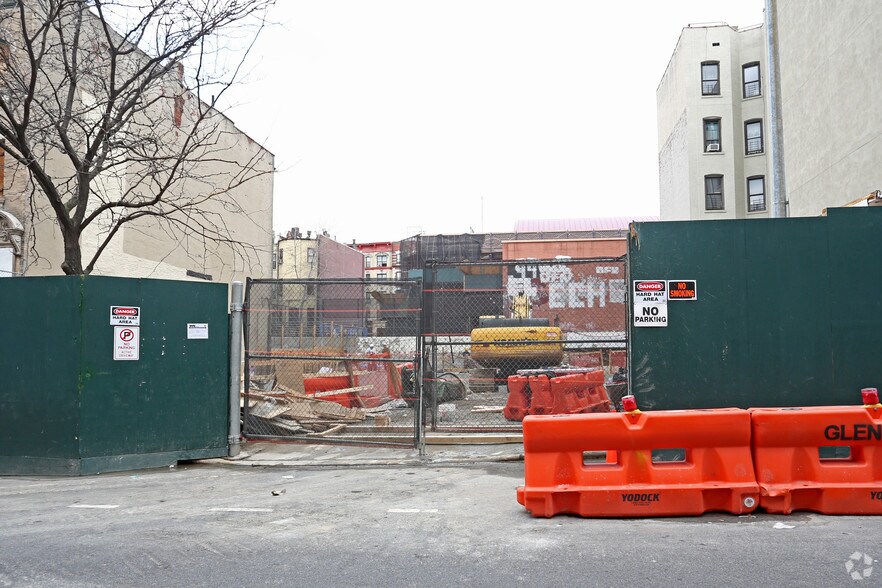 More Photos Of 531-535 W 159th St, New York Apartments For Lease