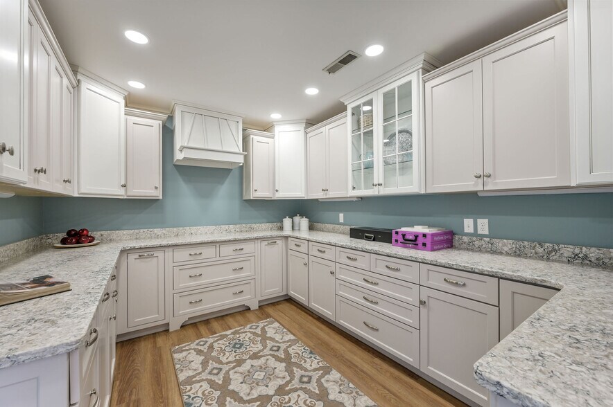 More Photos Of 9155 Campbell Ln, Bridgeville Office For Sale