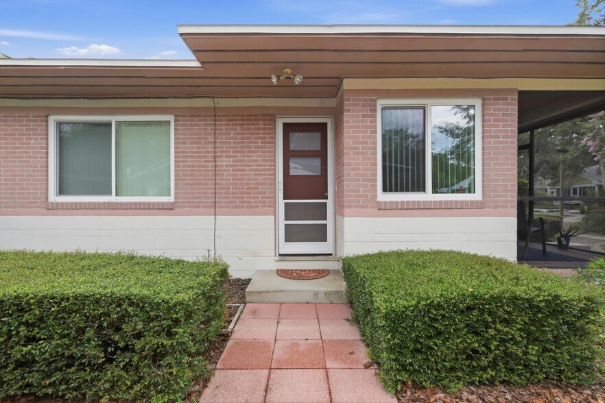 More Photos Of 642 Harwood St, Orlando Apartments For Sale