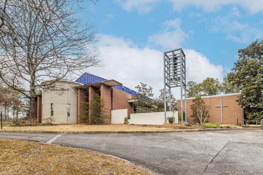 More Photos Of 1790 Lavista Rd NE, Atlanta Specialty For Lease