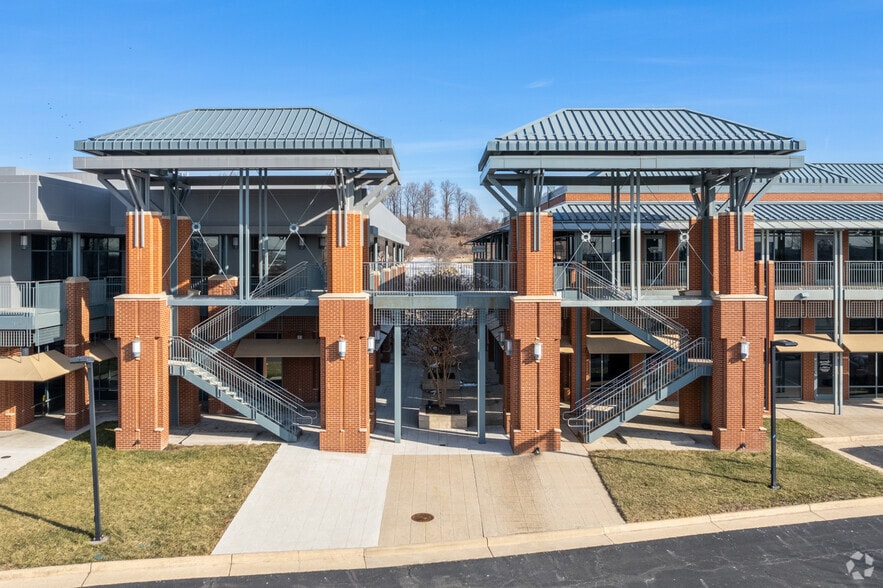 More Photos Of 44921 George Washington Blvd, Ashburn Office For Lease