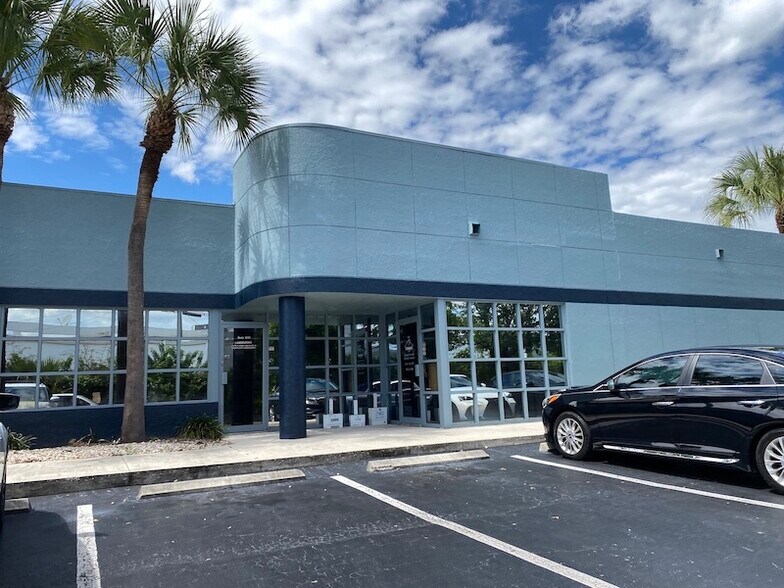 More Photos Of 7351 W Oakland Park Blvd, Fort Lauderdale Office For Sale