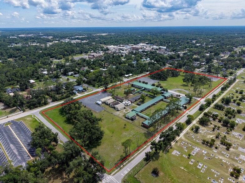 More Photos Of 502 N Center St, Perry Schools For Sale