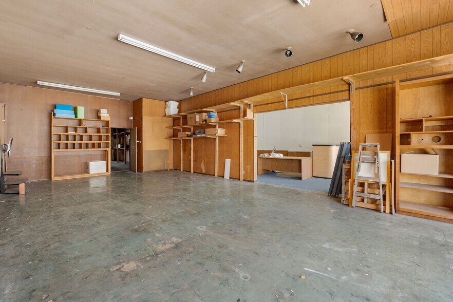 More Photos Of 24816-24820 Narbonne Ave, Lomita Storefront For Sale