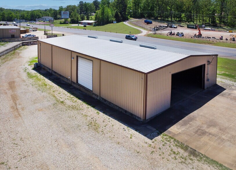 More Photos Of 15503 TX-110, Whitehouse Warehouse For Lease