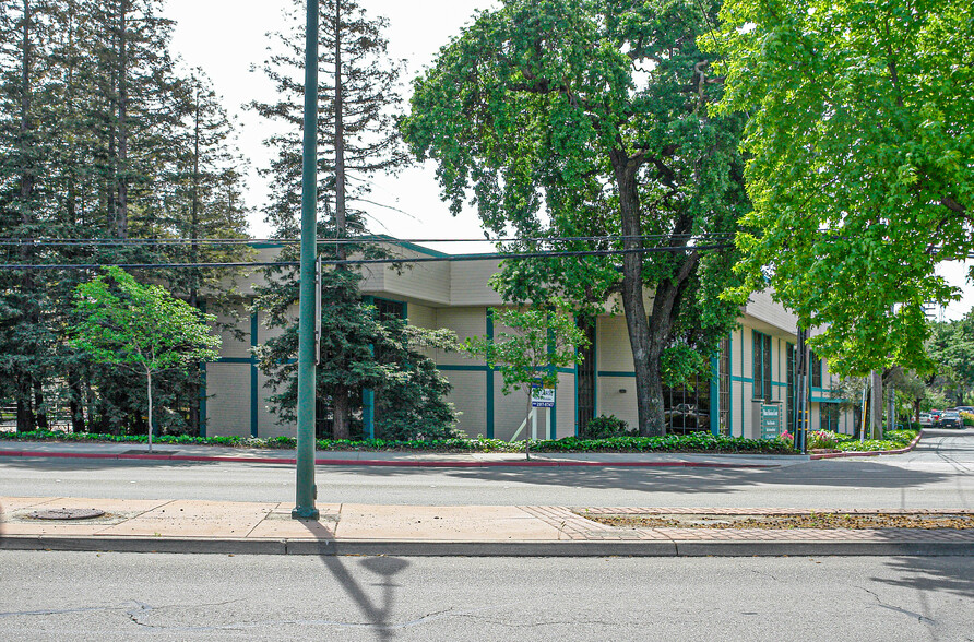 Primary Photo Of 877 Ygnacio Valley Rd, Walnut Creek Office For Lease