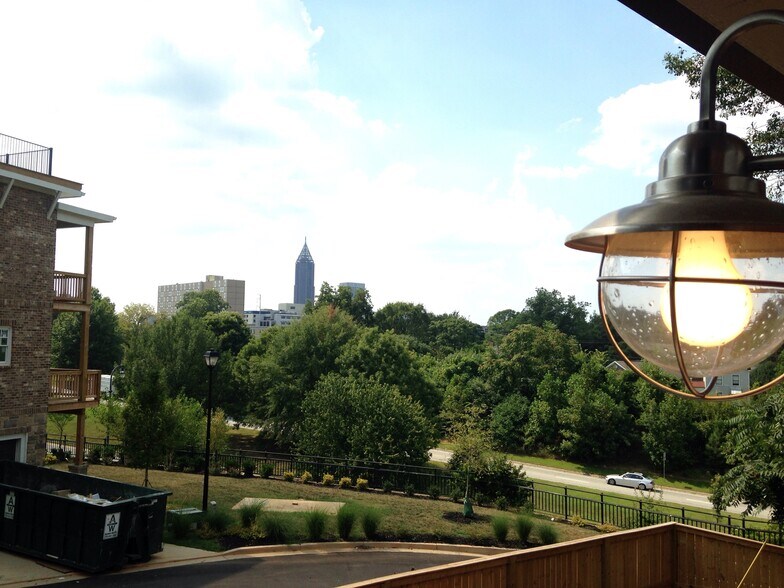 More Photos Of 214 Randolph St, Atlanta Apartments For Sale