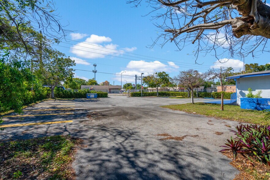 More Photos Of 744 NW 54th St, Miami Land For Sale