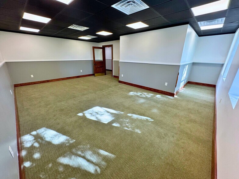 More Photos Of 31 N Federal St, Harrisonburg Coworking Space