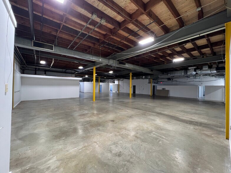 More Photos Of 1-5 Columbia Rd, Branchburg Light Manufacturing For Lease