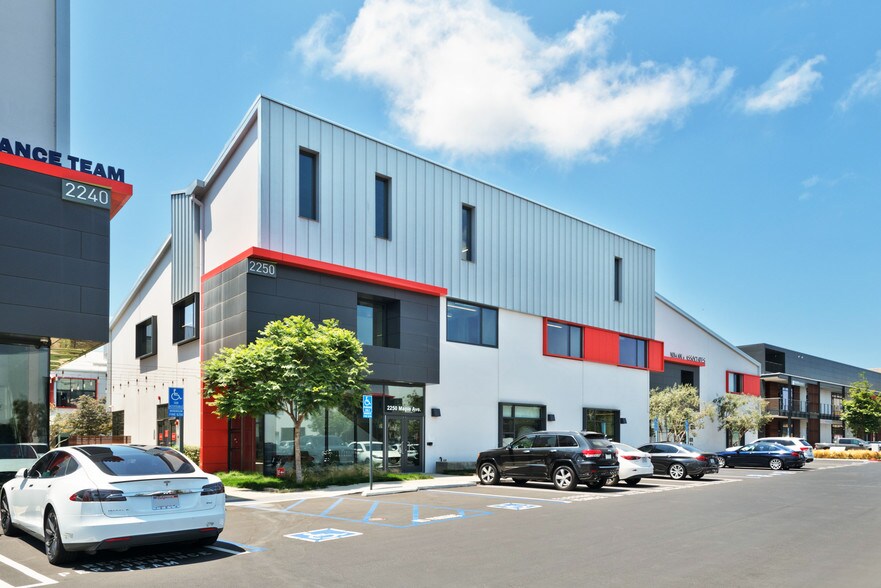 Primary Photo Of 2250 E Maple Ave, El Segundo Loft Creative Space For Sale
