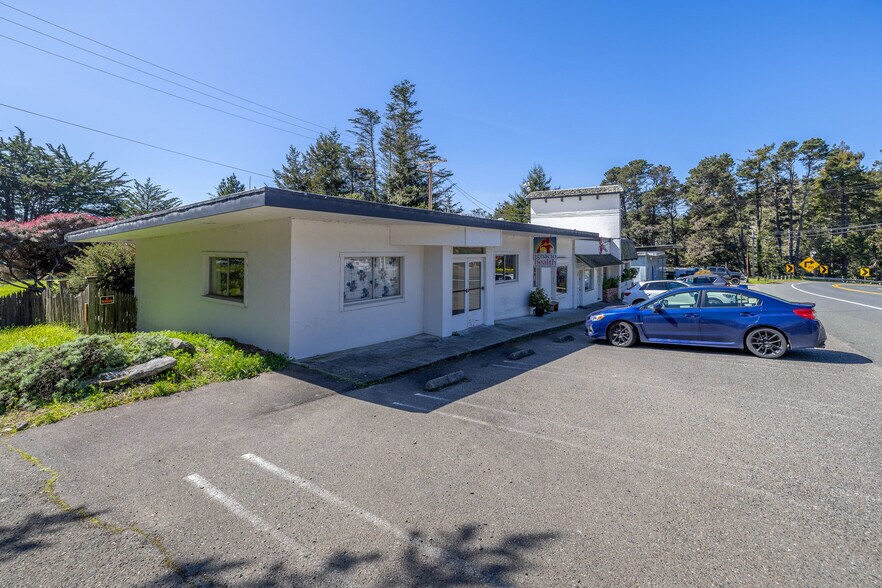 More Photos Of 35507 S Highway 1, Gualala Storefront Retail Office For Sale
