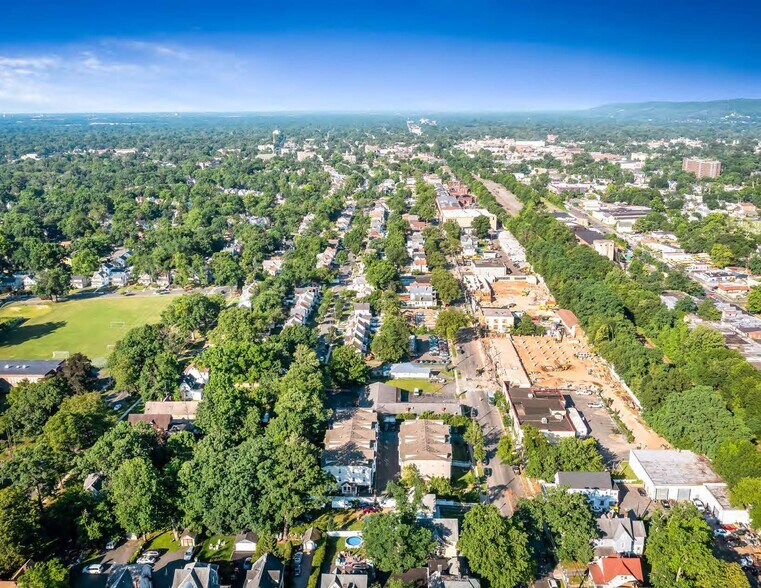 More Photos Of 908-914 South Ave, Plainfield General Retail For Sale