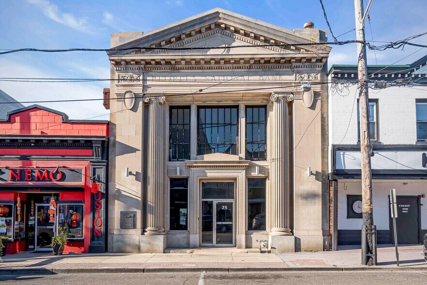 More Photos Of 25 W Front St, Keyport Bank For Lease