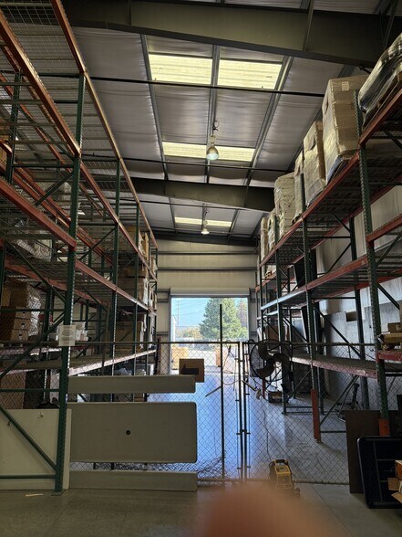 More Photos Of 800 S Stockton Ave, Ripon Warehouse For Lease