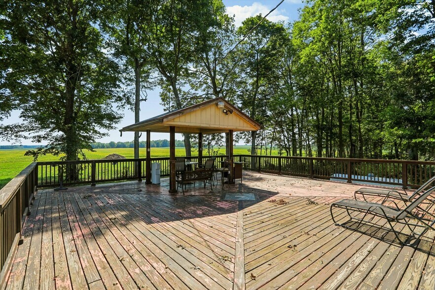 More Photos Of 1499 W Division Rd, Franklin Land For Sale