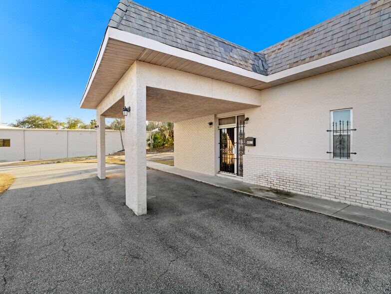 More Photos Of 4015 N Highway 1, Cocoa Office For Lease