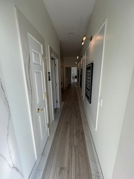 More Photos Of 18450 Mack Ave, Grosse Pointe Freestanding For Lease