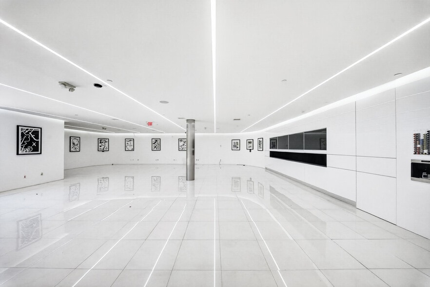 More Photos Of 18071 Fitch, Irvine Showroom For Sale