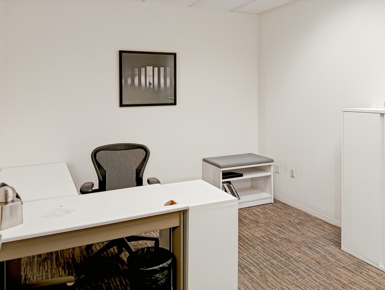 More Photos Of 110 E Broward Blvd, Fort Lauderdale Coworking Space