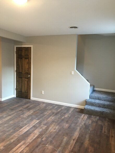 More Photos Of 214 Patricia Ann Dr SE, Dalton Apartments For Sale