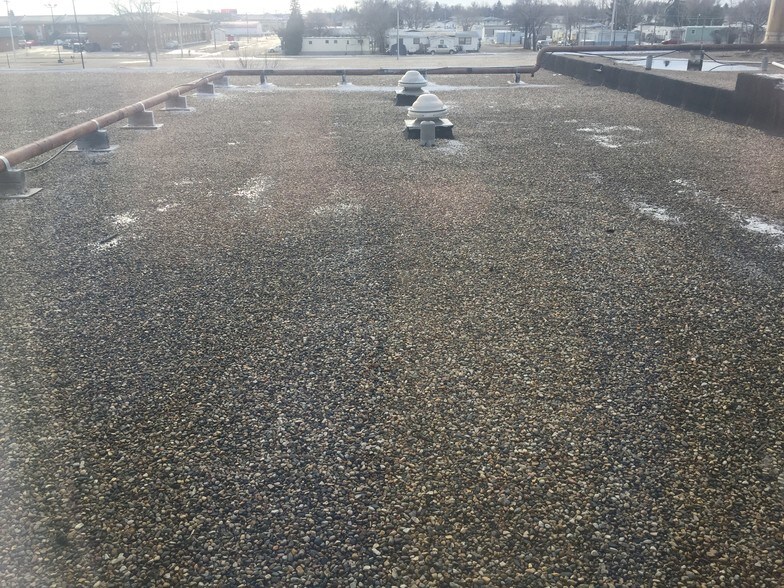 More Photos Of 2315 N Broadway, Minot Hospitality For Sale