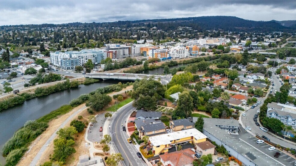 More Photos Of 238 San Lorenzo Blvd, Santa Cruz Apartments For Sale