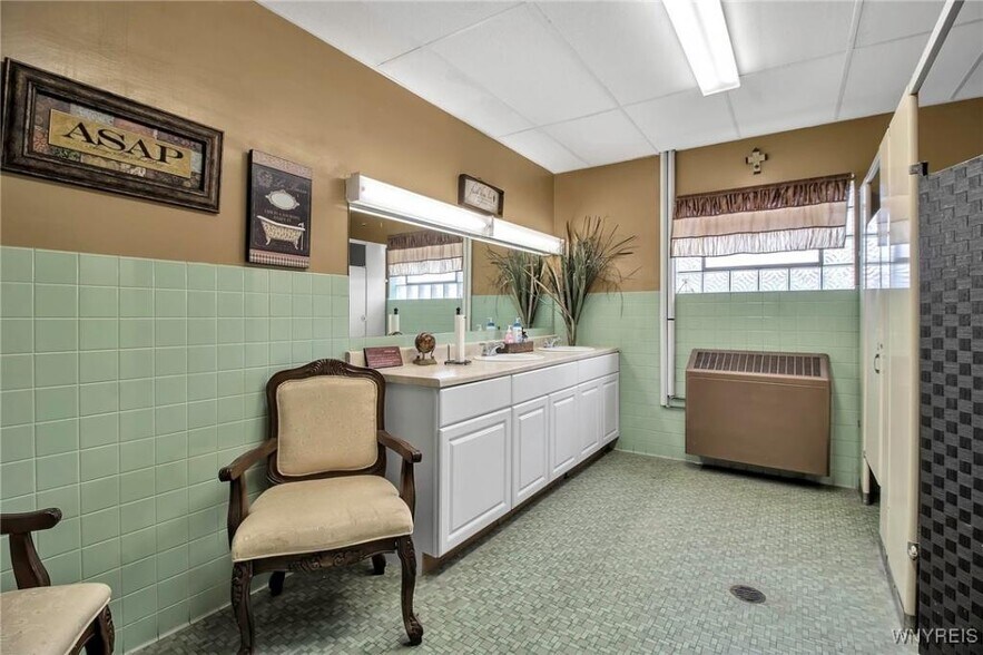 More Photos Of 115 Gold St, Buffalo Religious Facility For Sale