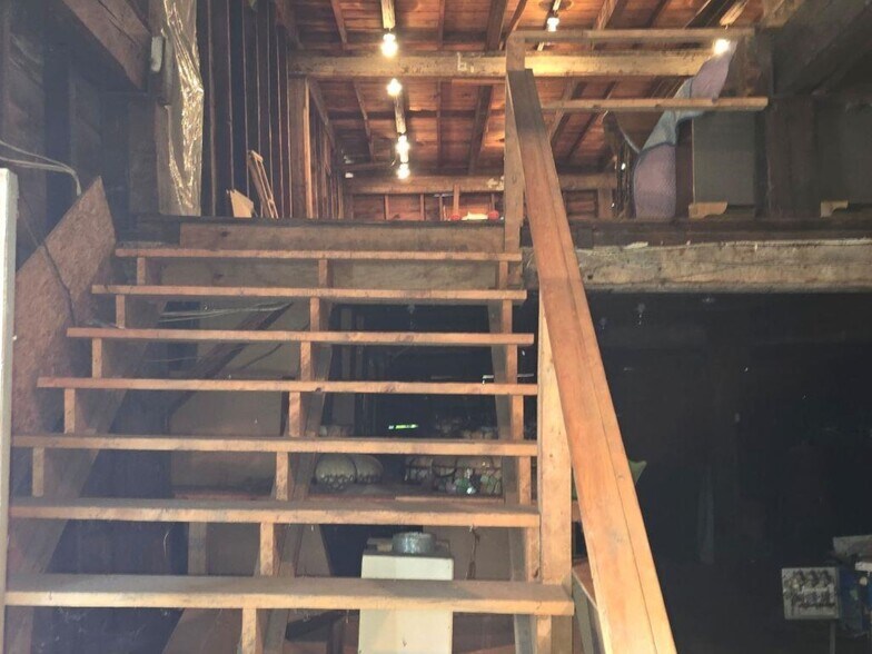 More Photos Of 56 Myrtle st, Claremont Industrial For Sale
