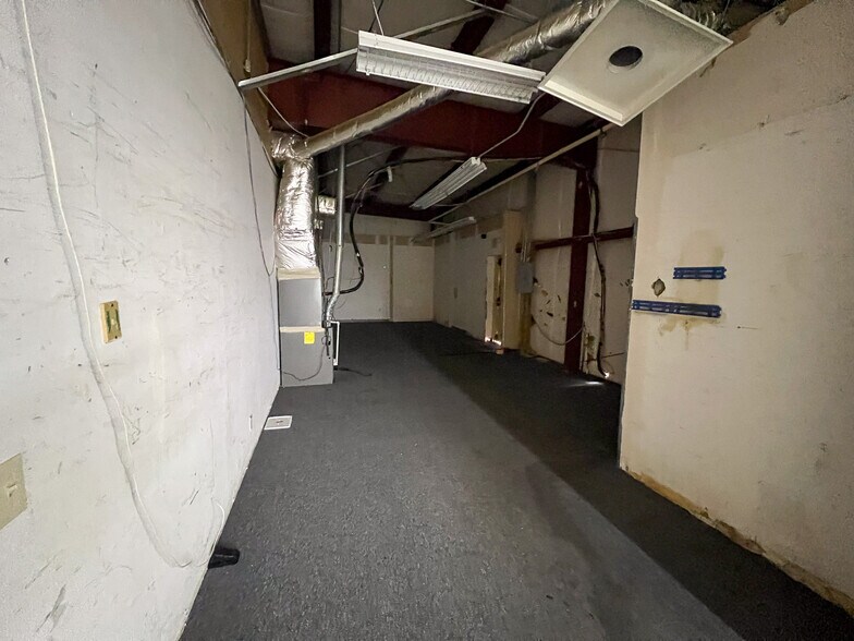 More Photos Of 2177-2181 W Broad St, Athens Freestanding For Lease