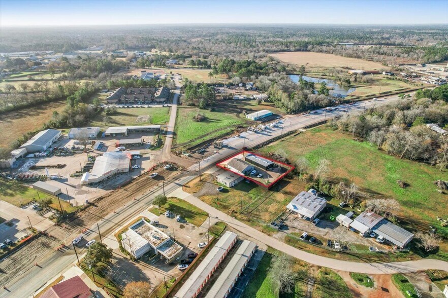 More Photos Of 19010 FM 1488, Magnolia Storefront Retail Office For Sale